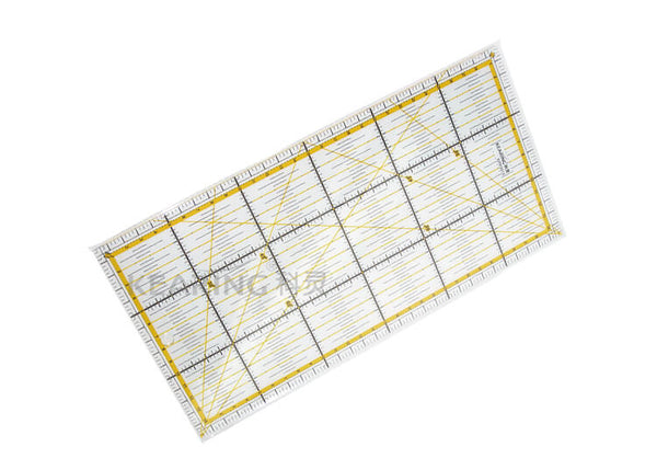 REGLE PATCHWORK 30cmx15cm